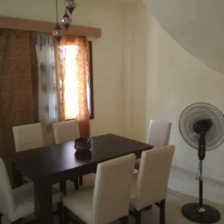 Villa Villa *