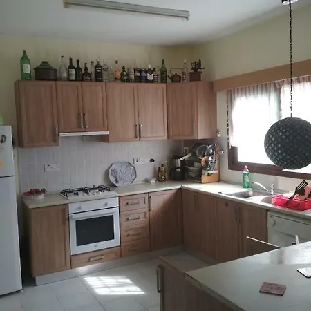Villa *